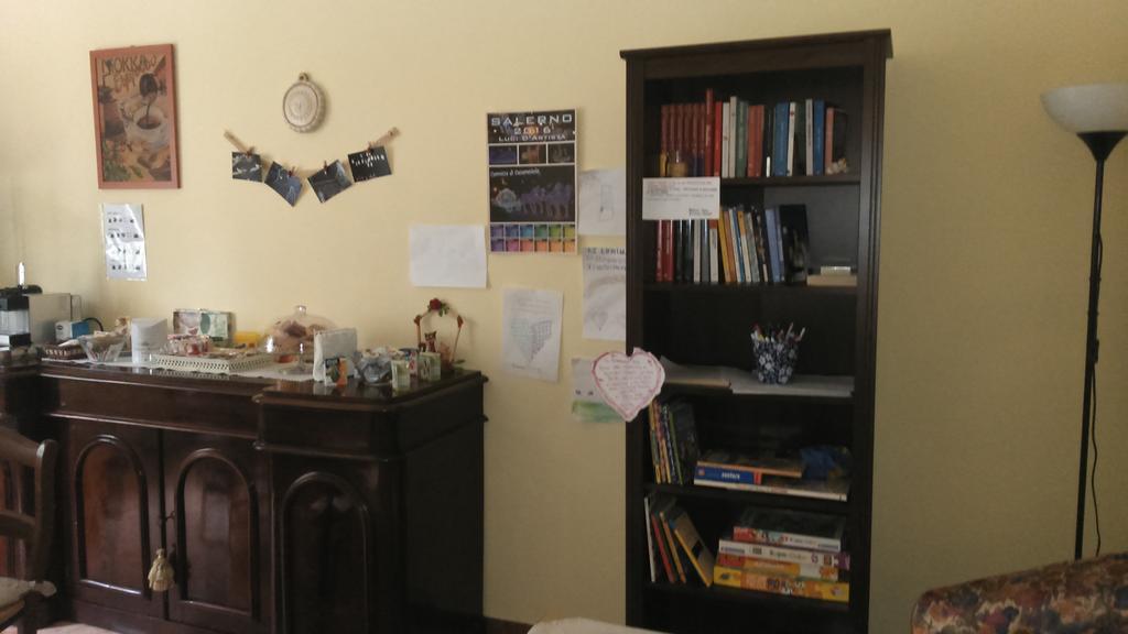 Chiavi Antiche B&B Salerno Bagian luar foto