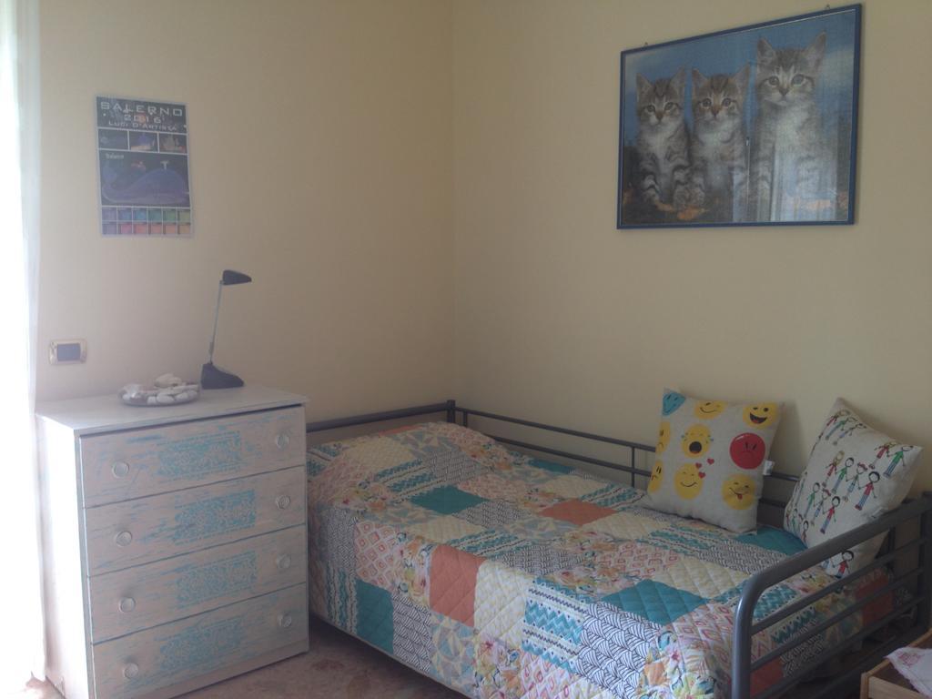 Chiavi Antiche B&B Salerno Bagian luar foto