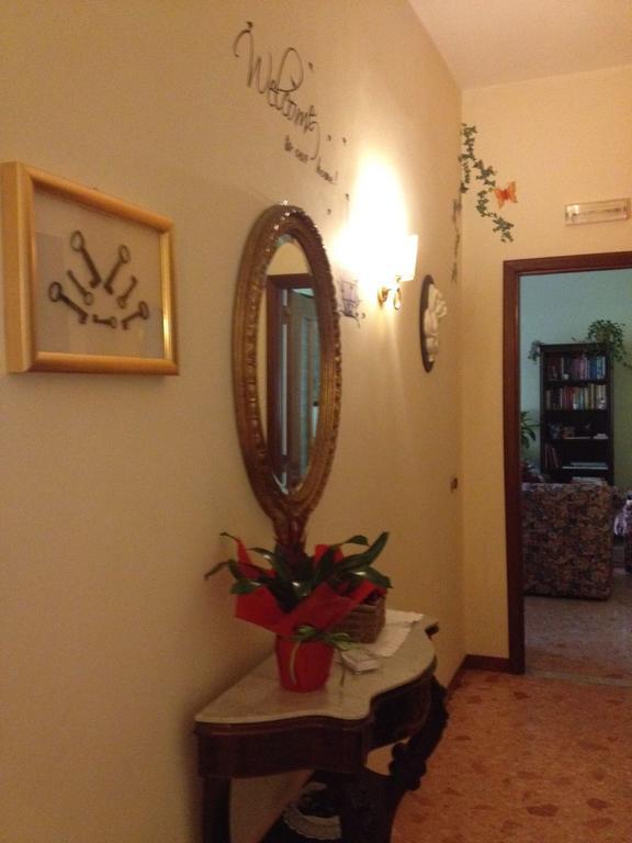 Chiavi Antiche B&B Salerno Bagian luar foto